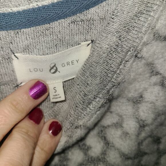 Lou & Gray Cozy Gray Textures Sweater Dress - Picture 7 of 12